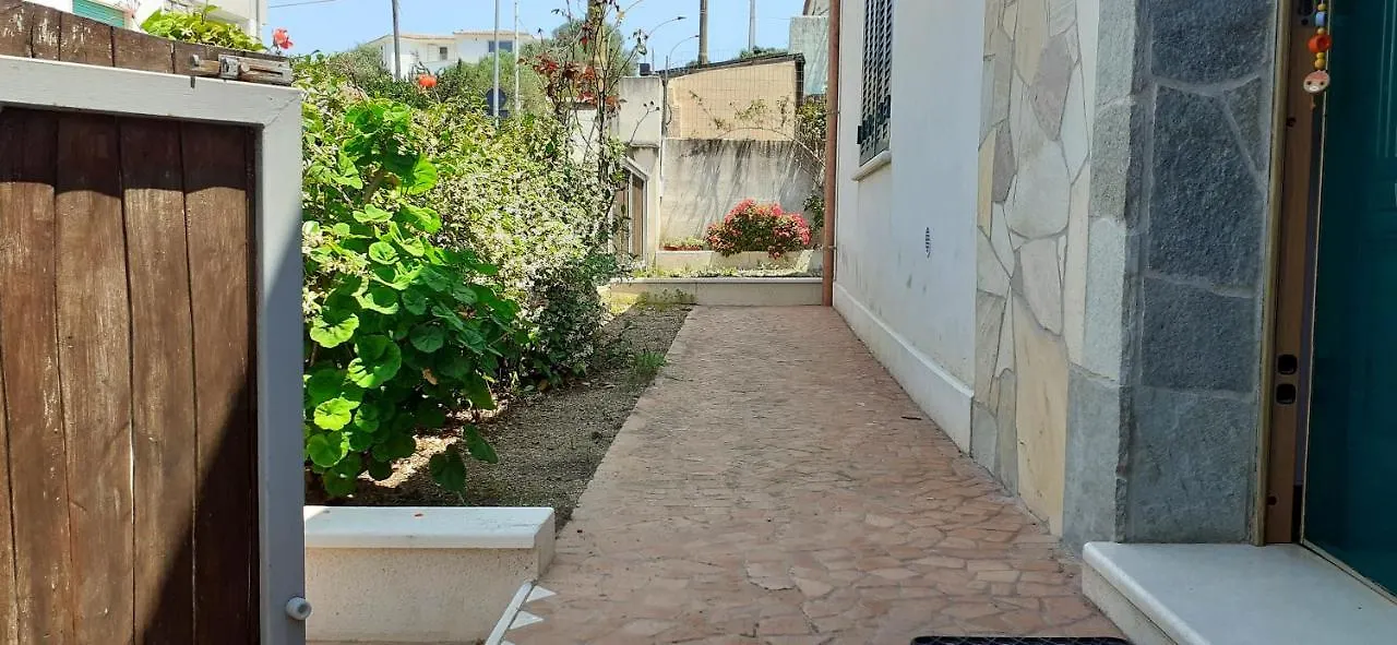 Casa vacanze Villa 8 Via V. Monti Loiri Porto San Paolo Italia